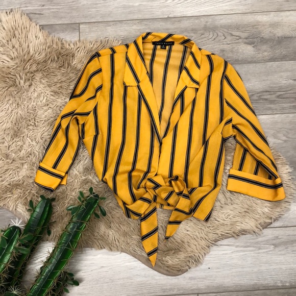 Tops - Mustard striped crop